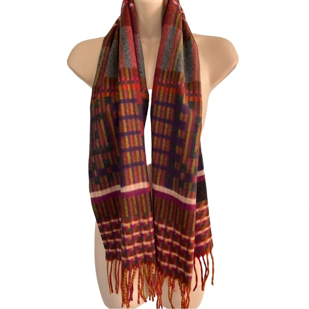 Womens/Mens soft fringe geometric scarf